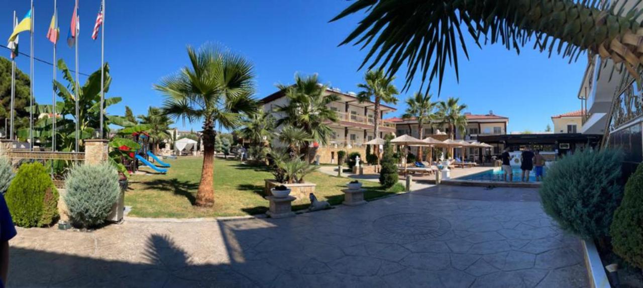 Halkidiki Greek Pride Ηotel And Apartments Skala Fourkas Luaran gambar